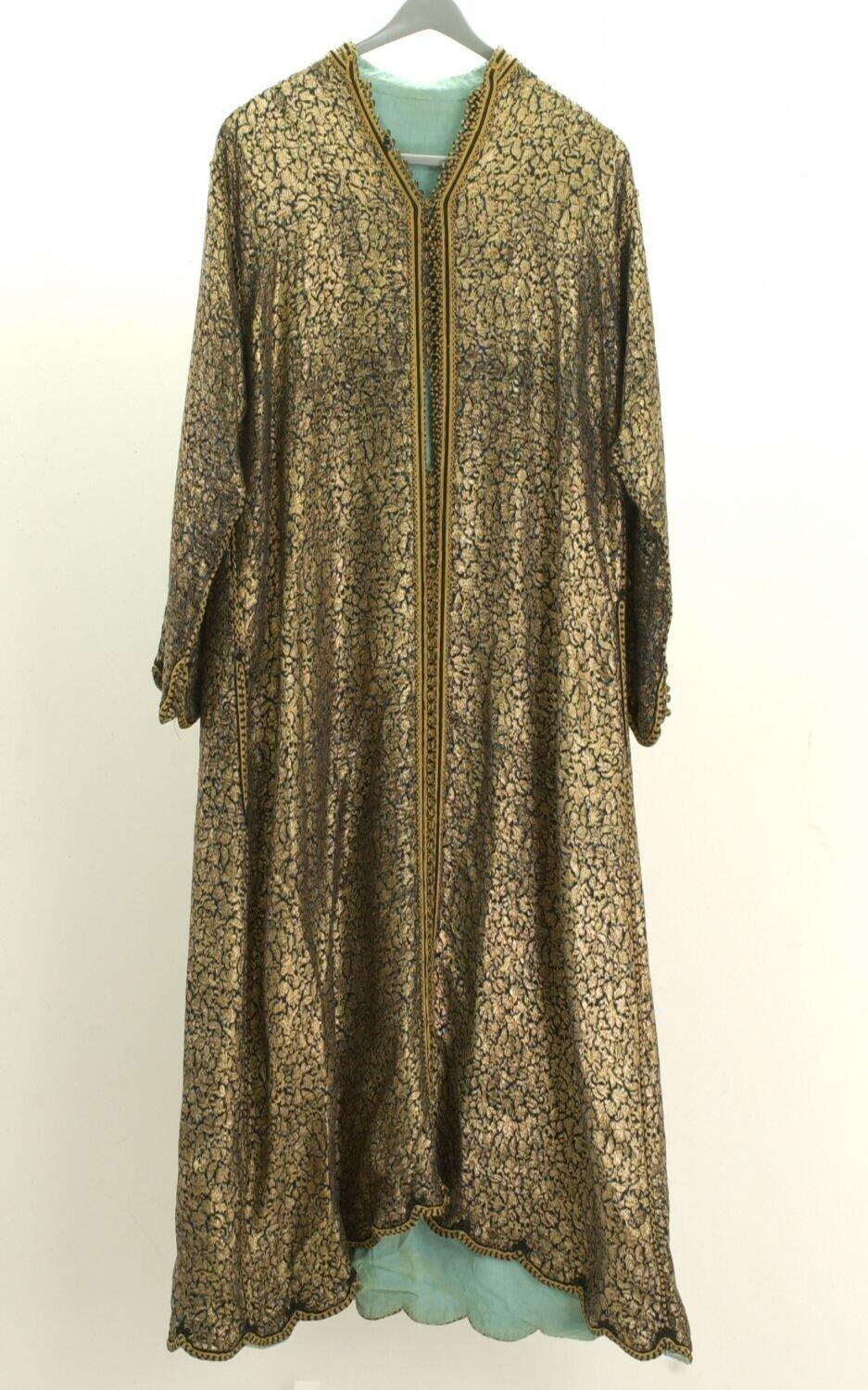 Vrouwenoverkleed van brokaat