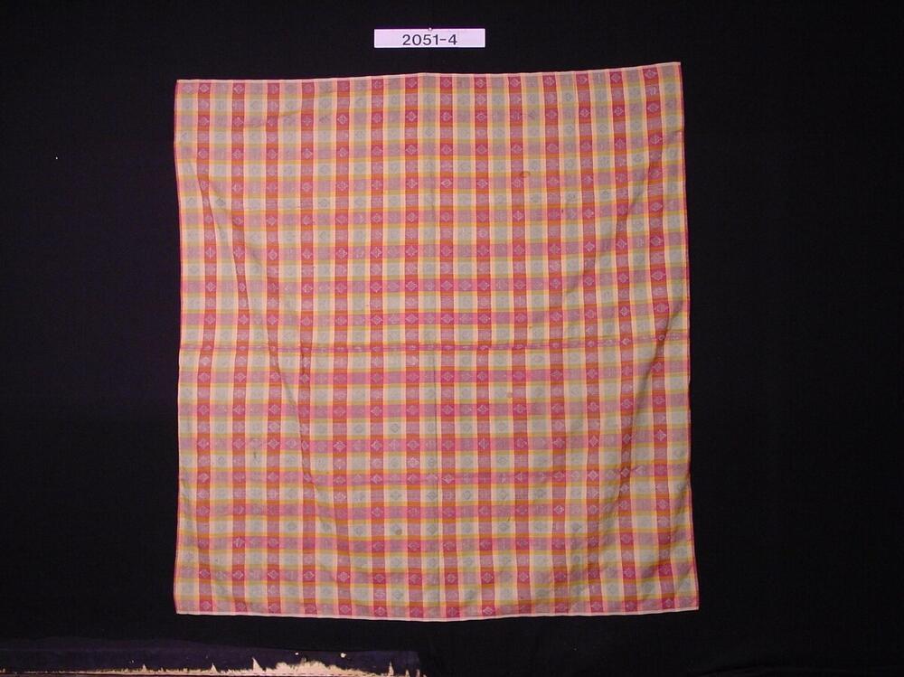 Zijden heupdoek in ruitpatroon