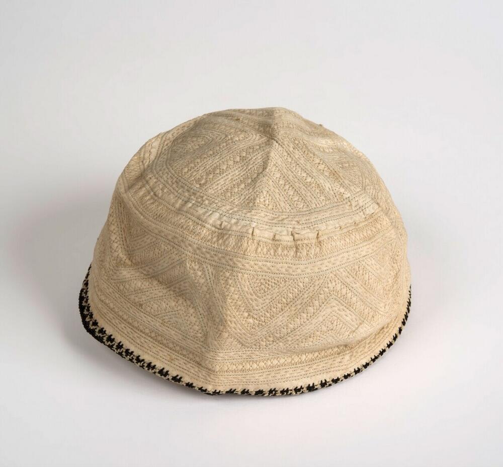 Man's white cap