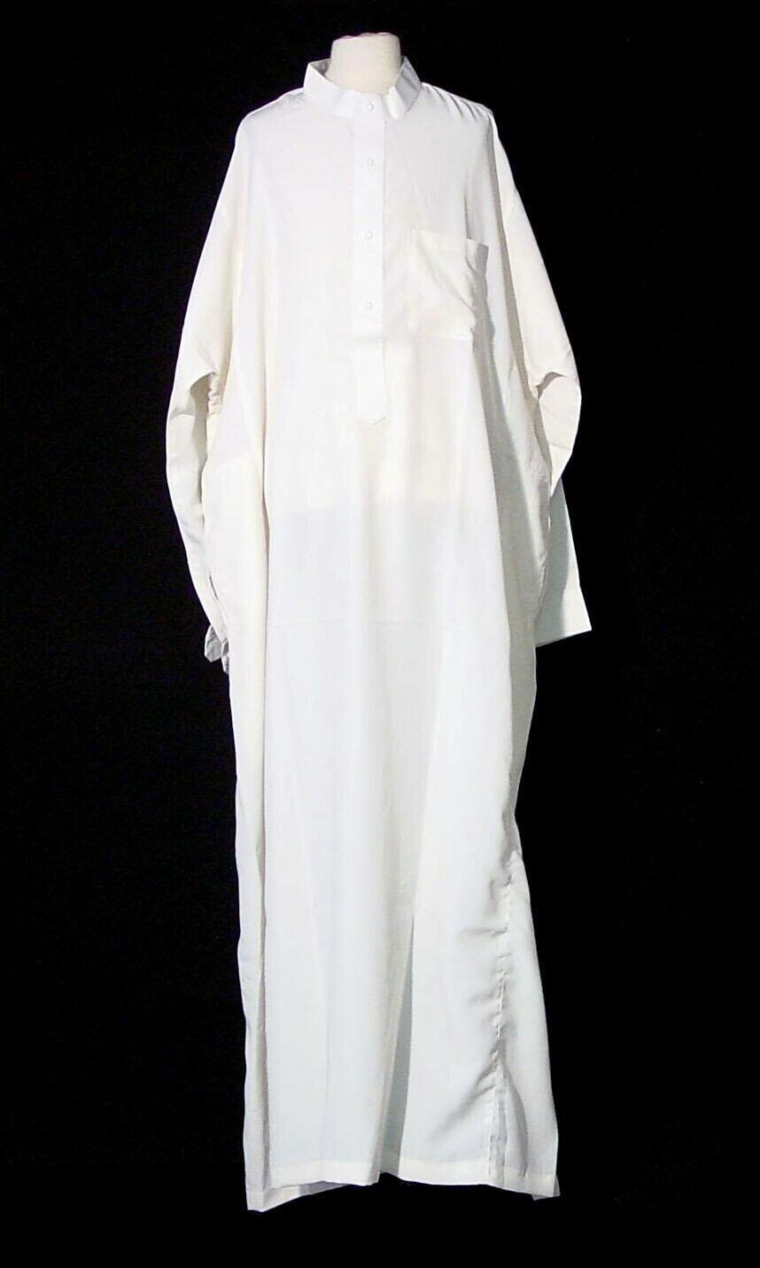 Robe, part of a costume for a Muslim man who has made the pilgrimage to Mecca