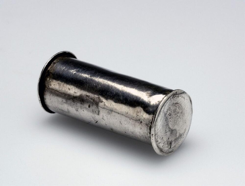 Zilveren oorplug