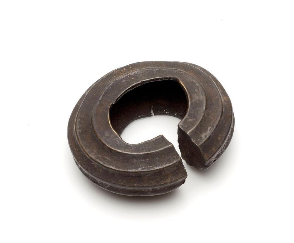 Bronzen enkelband