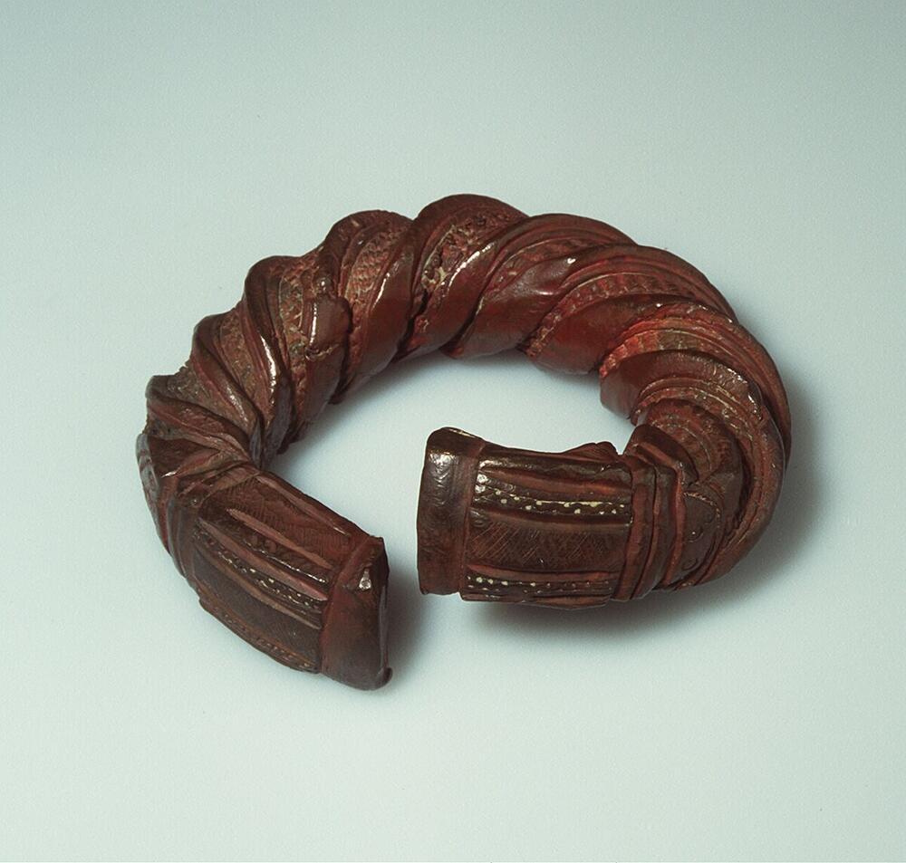 Arm ring