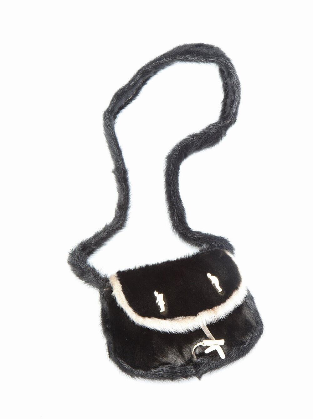 Tas