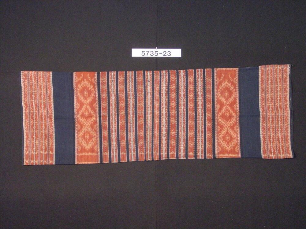 Ikat heupdoek voor een vrouw
