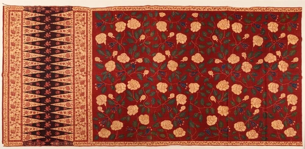 Kokerrok met bloemen en plantenslingers