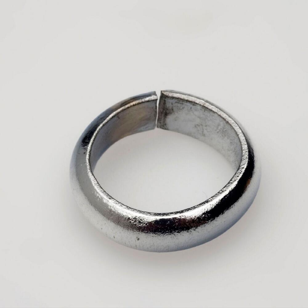 Blank metalen ring