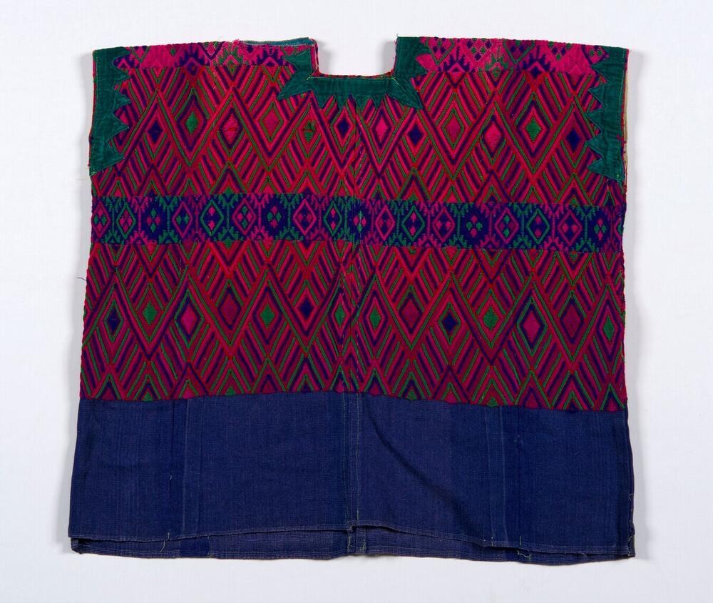Huipil met diamantmotieven