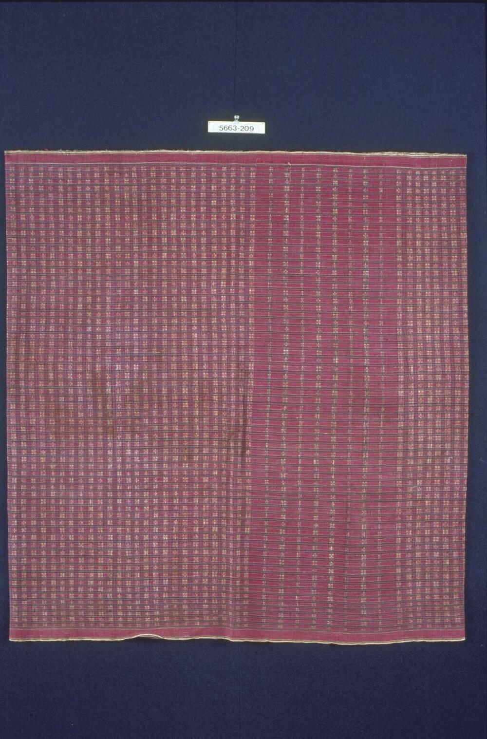 Kokerrok met geometrische motieven