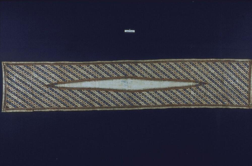 Borstdoek met cemukiran en kawung patroon