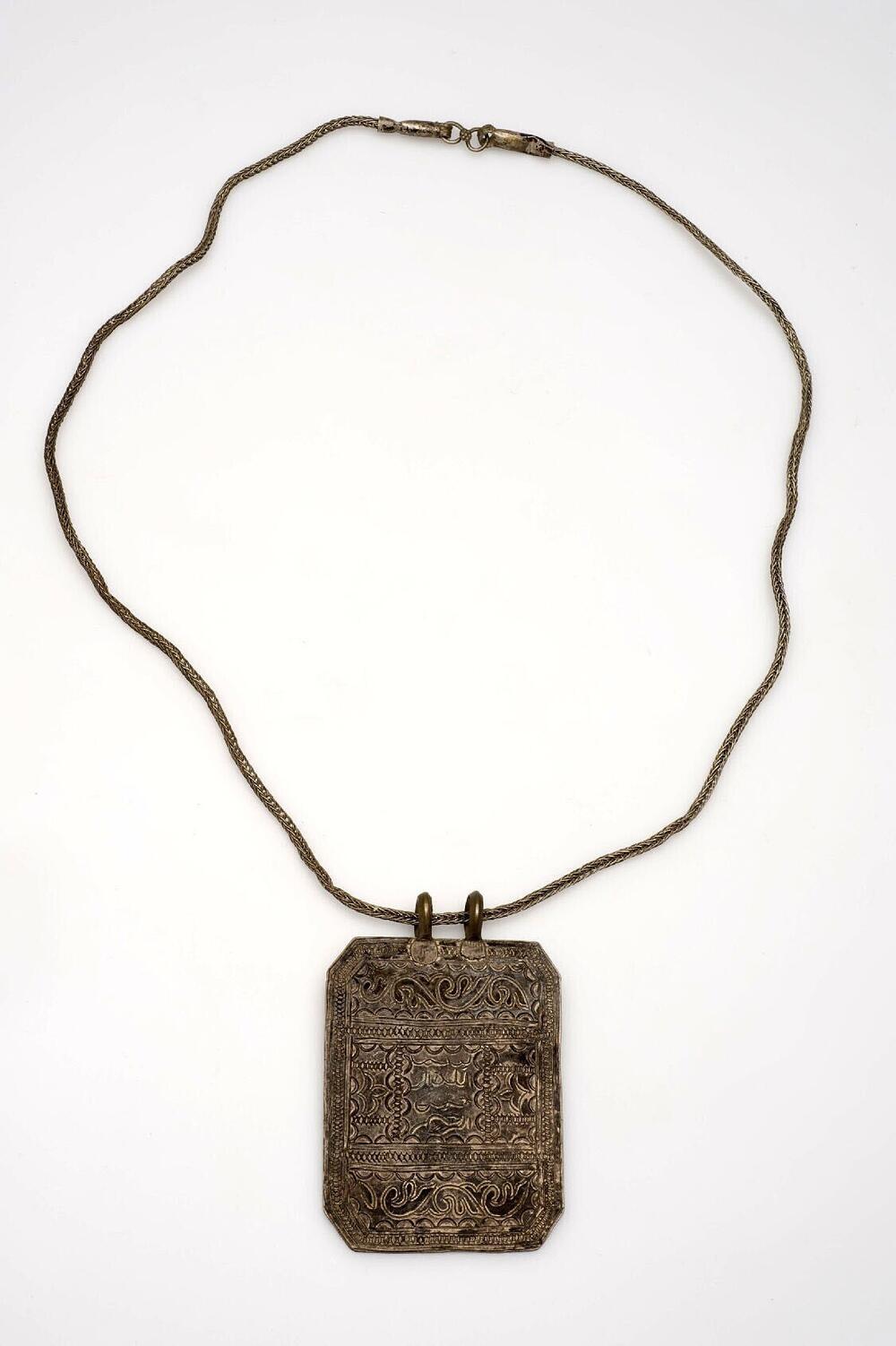 Zilveren amulet