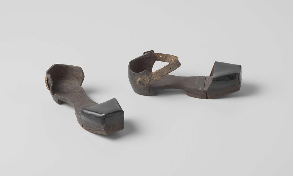 Pair of mules