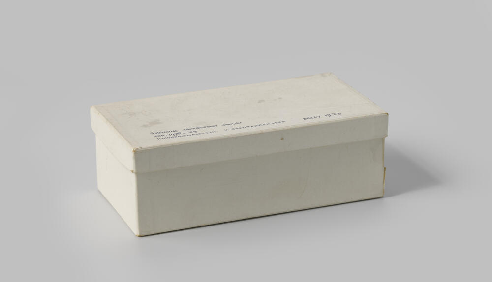 Witte schoenendoos