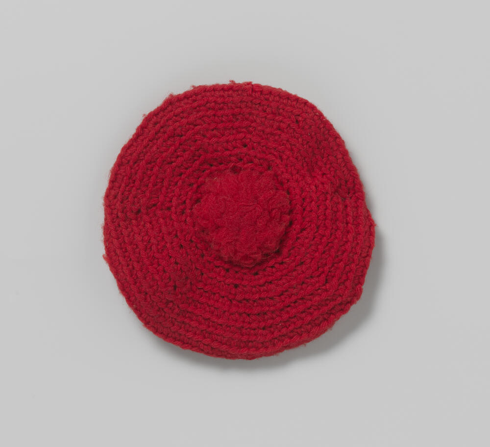 Baret van rode wol