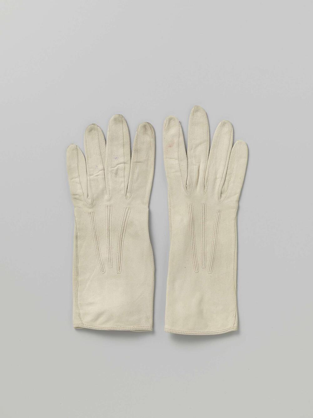 Handschoen van beige wasleer