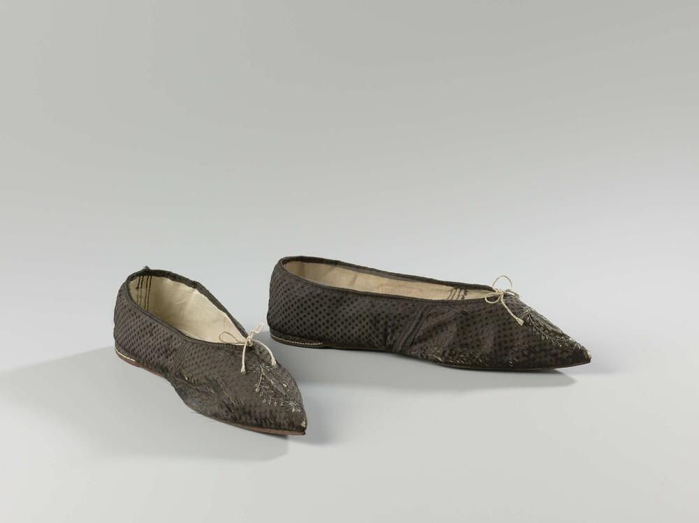 Paar damesschoenen