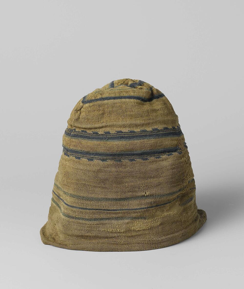 Woollen caps worn by Dutch whalers