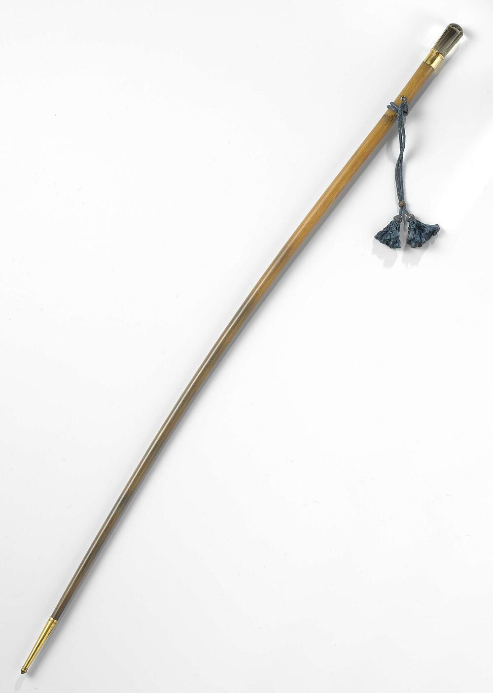 Wandelstok van buffelhoorn met een knop van facet geslepen citrien (gele kwarts)