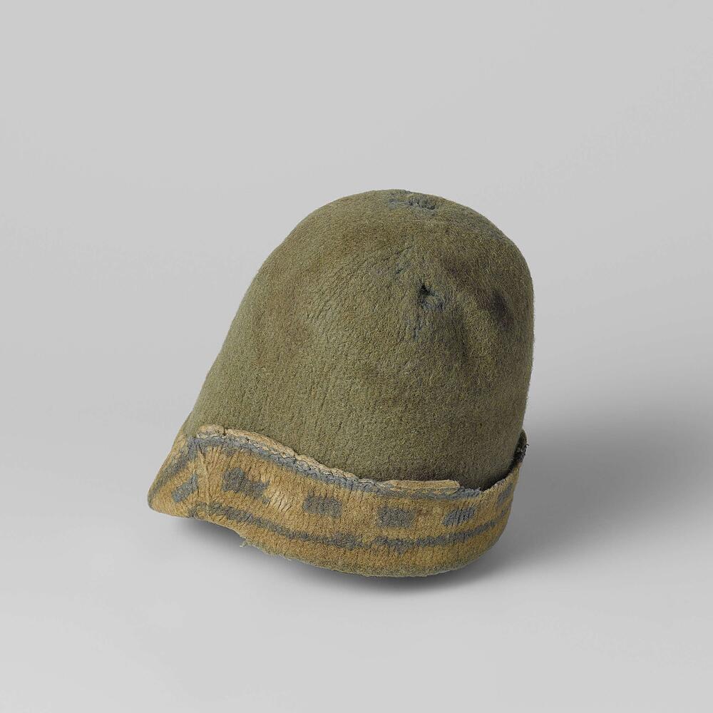 Woollen caps worn by Dutch whalers