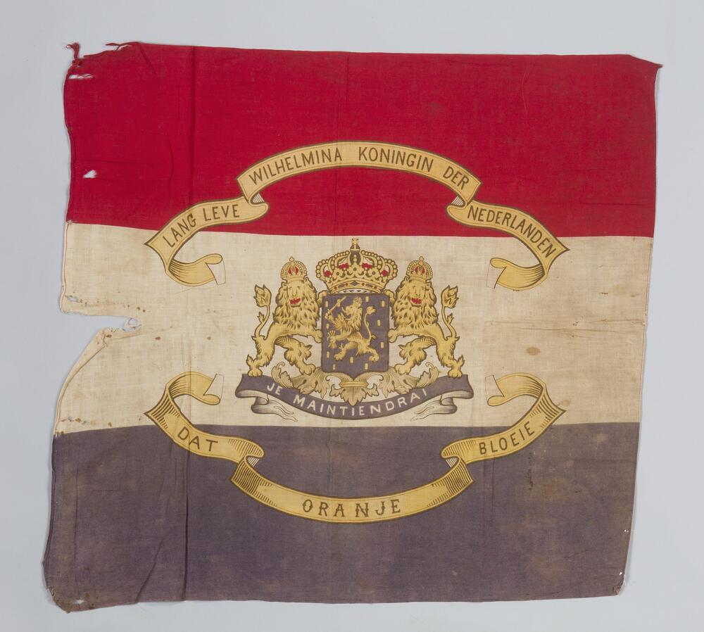 Vlag met wapen van Nederland