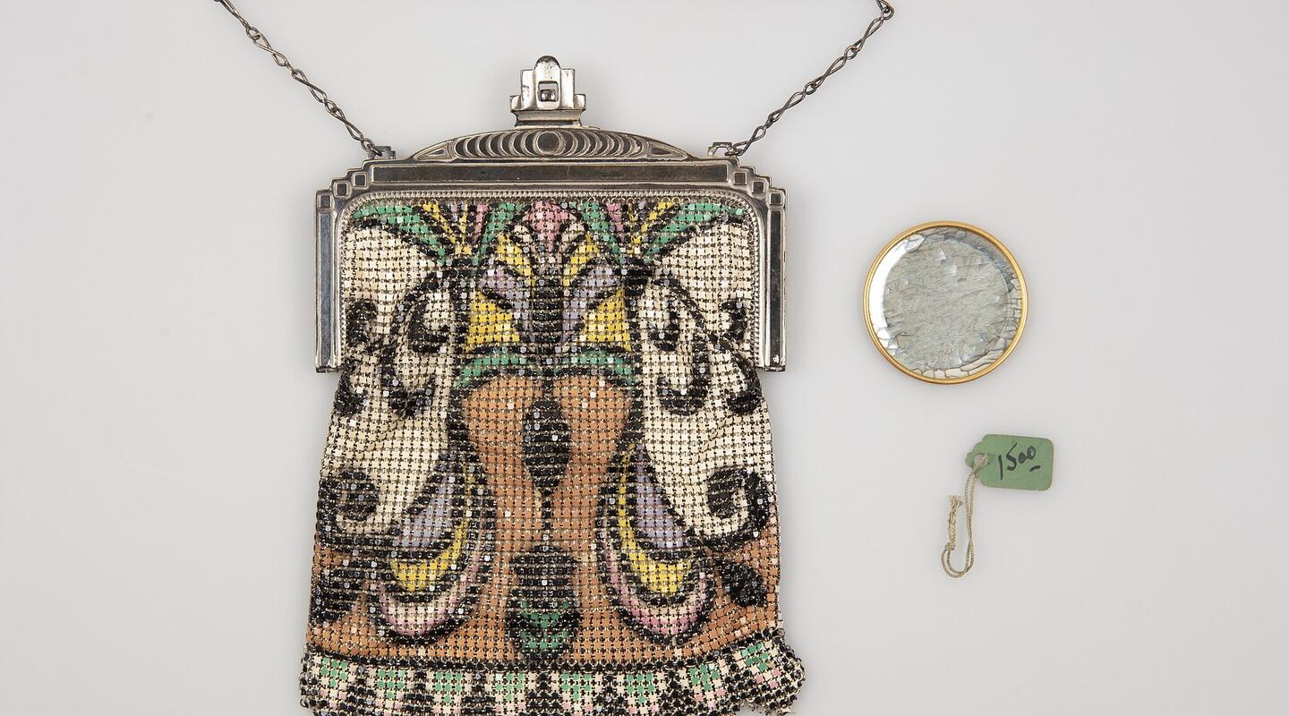 Enameled Metal Whiting & Davis Company Mesh Purse