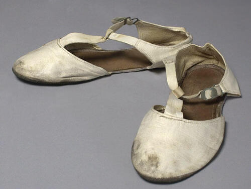 Balletschoenen van Gertrud Leistikow