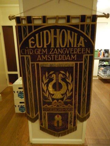Vaandel Christelijke Gemengde Zangvereeniging "Euphonia", opgericht in 1919