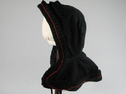 Capuchon met schouderstuk
