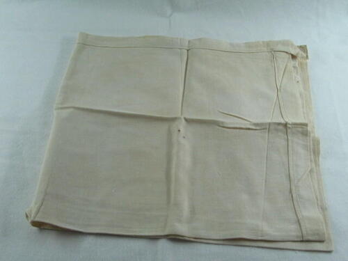 Laken (deel van vondelingenkleding)