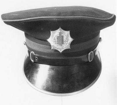 Uniformpet brigadier gemeentepolitie (personeel beneden de rang van adjudant)