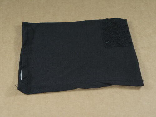 Zwarte hoofddoek (ondermuts)