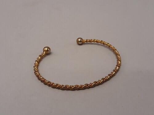 Armband van gevlochten goud