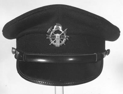 Uniformpet brandwacht voor de rangen adspirant-brandwacht t/m hoofdbrandwacht