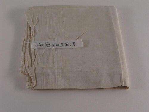 Vondelingenkleding: zakdoek