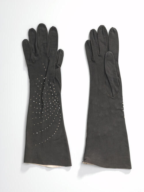 Paar damesavondhandschoenen