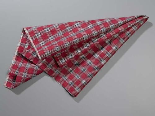 Hindelooper sondook met ingeweven ruit in rood, blauw en wit met staal van koalblo(a)dde en…