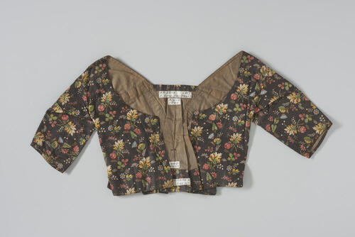 Jakje of 'mankeltje' voor een meisje, Zuid-Beveland, voor 1959