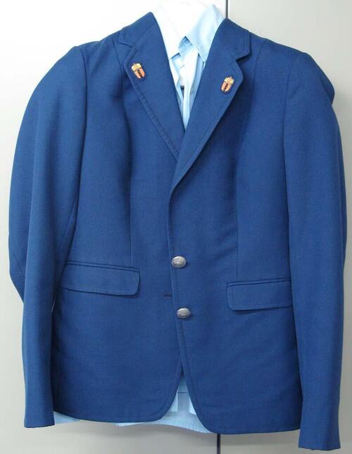 Damesuniform BBV - AHM (donkerblauw jasje met stadswapen op knopen en op revers)