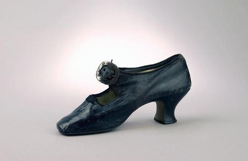Schoen