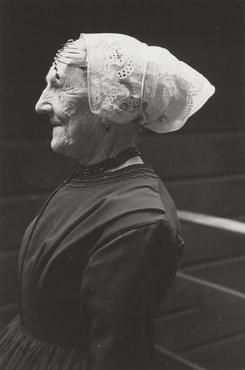 J. de Wind in Vlaardingse dracht, 1950