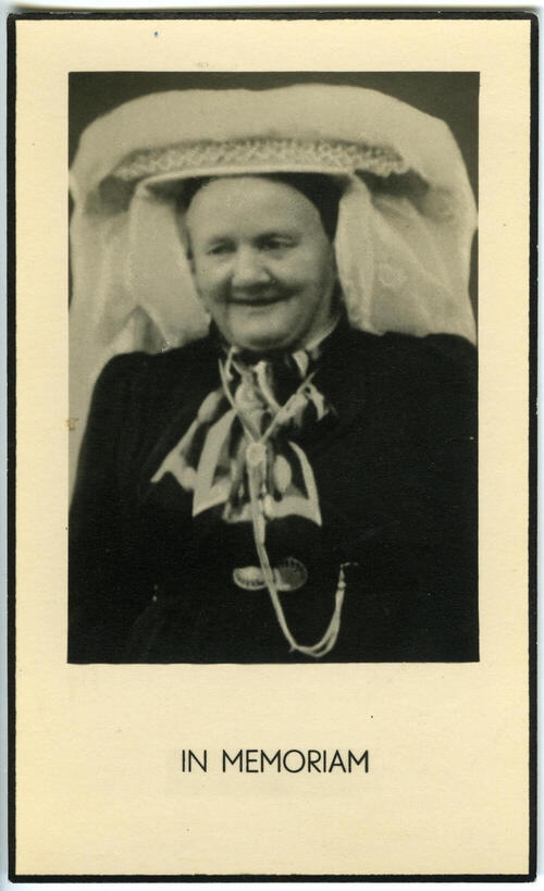 Bidprentje van Hendrika Maria van Dooren, 1952