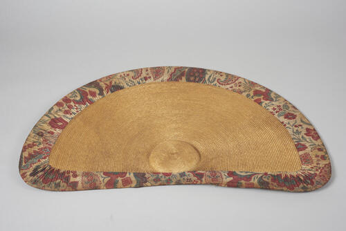 Zonhoed met Indiase sits, Friesland, circa 1800
