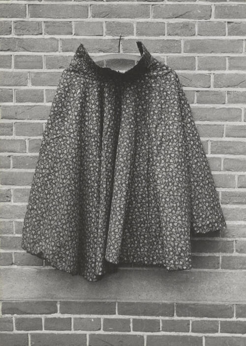 Schoudermantel, Laren, 1952