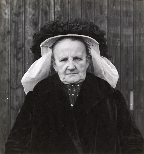 Mevrouw Van de Weijs uit Venray, 1948