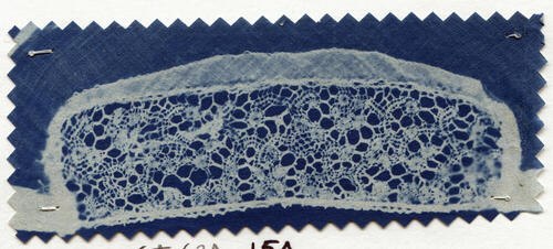 Detail hullekap met Vlaamse kloskant, Marken