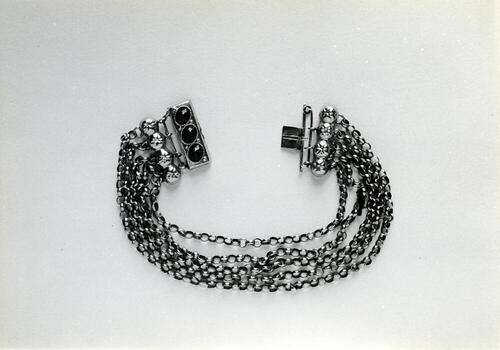 Gouden armband uit West-Brabant, 1950