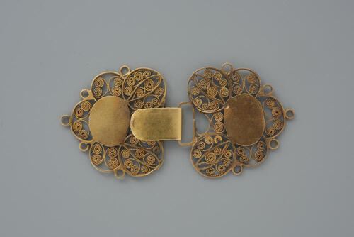 Gouden mantelineslotje, Hulst, 1920–1941