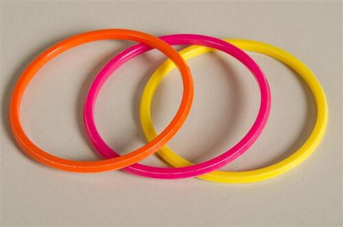Drie damesarmbanden