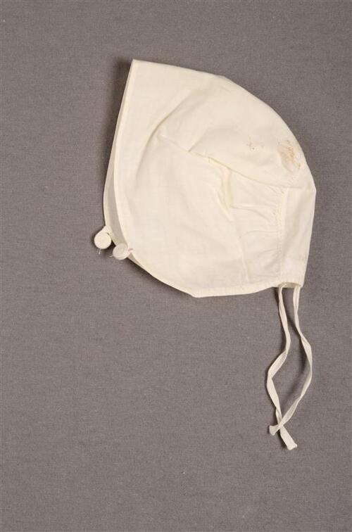 Babymuts met hersenlap