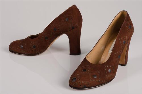 Paar damesschoenen, pumps
